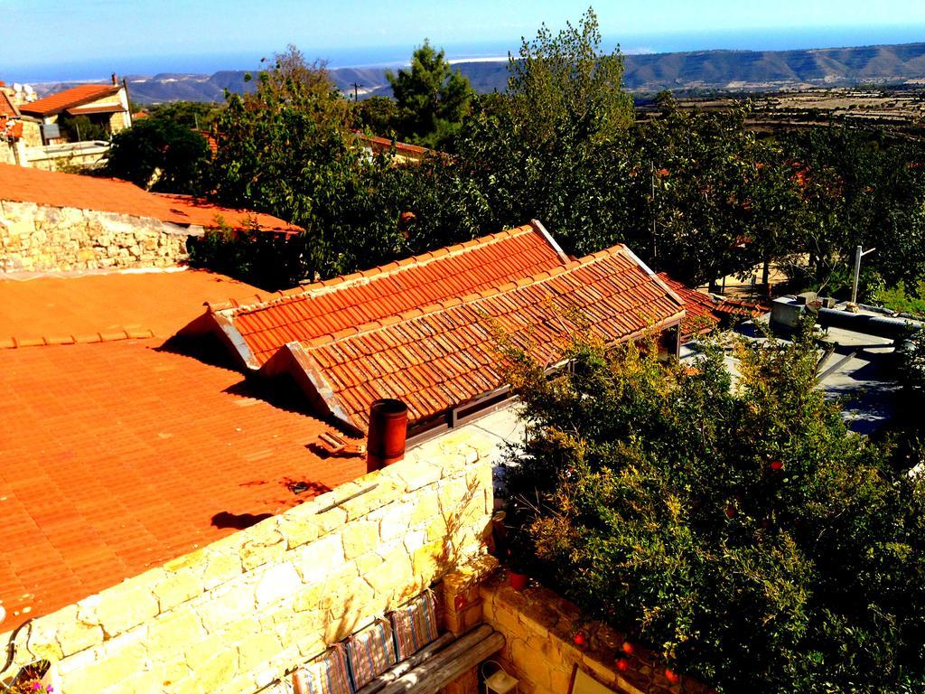 Lofou Traditional Stone House Exteriör bild